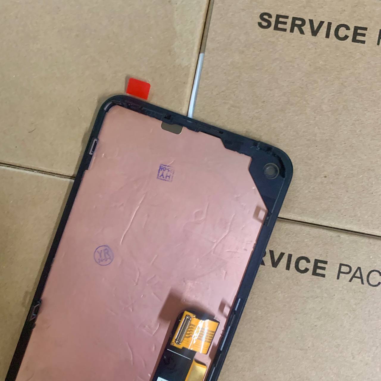 Дисплей Google Pixel 5A black, с рамкой, Original (переклееное стекло)
