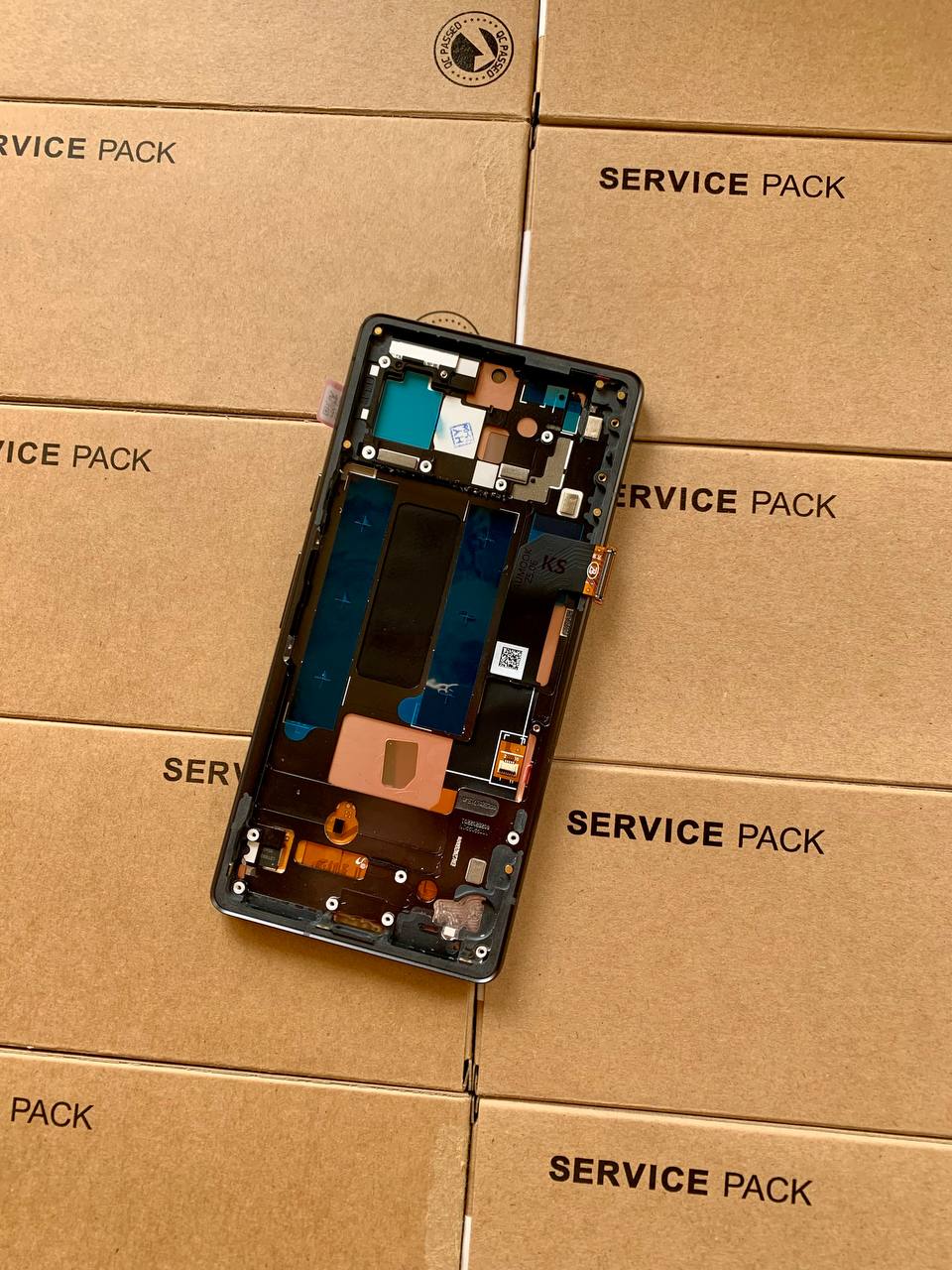 Дисплей Google Pixel 7A black, с рамкой, OLED