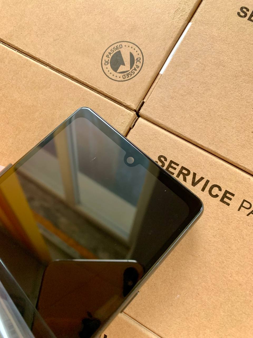 Дисплей Google Pixel 7A black, с рамкой, OLED