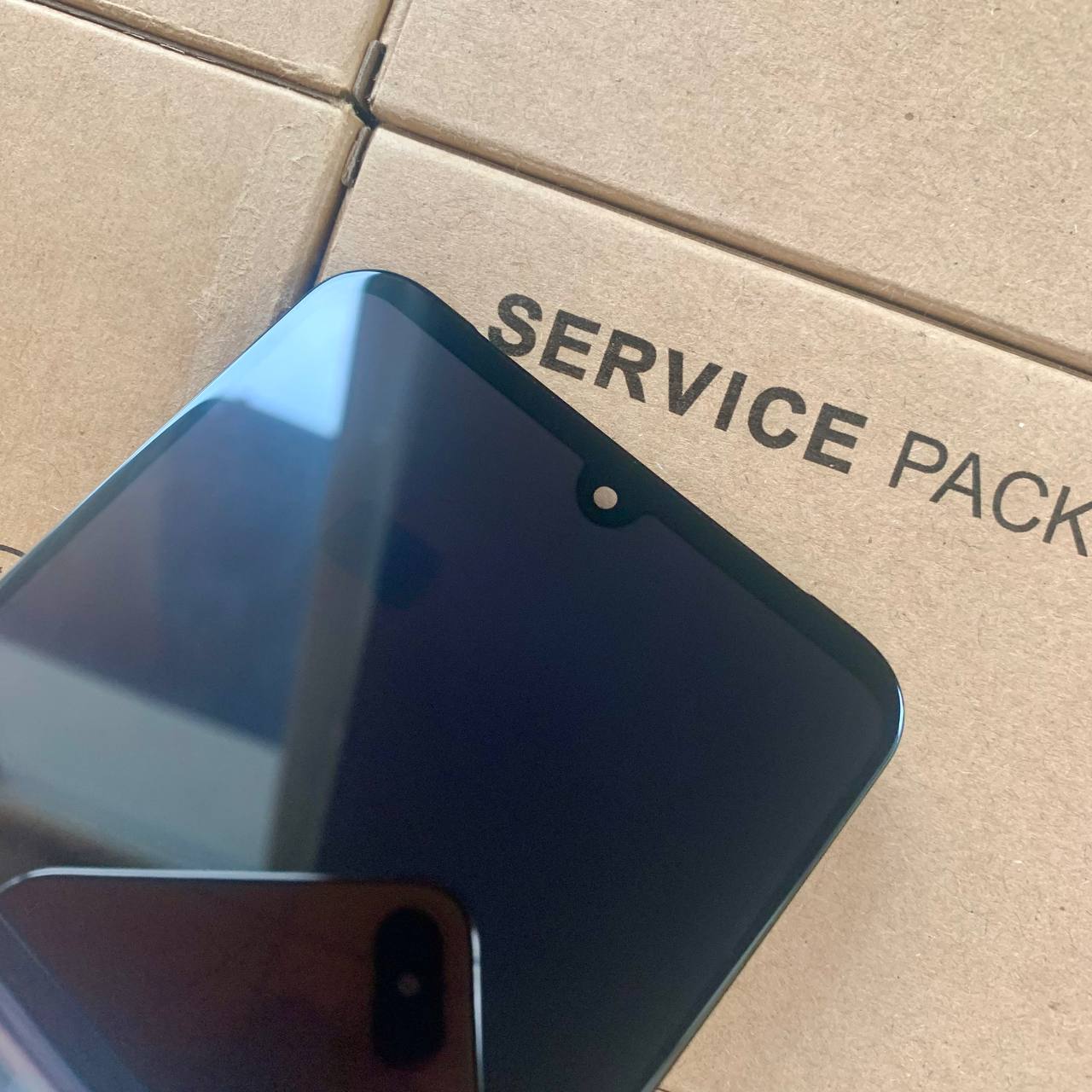 Дисплей Google Pixel 8 black, с рамкой, OLED